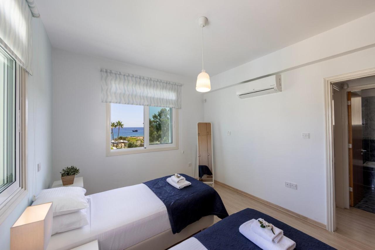 Protaras Sunrise Zen Seafront Villa Exterior photo