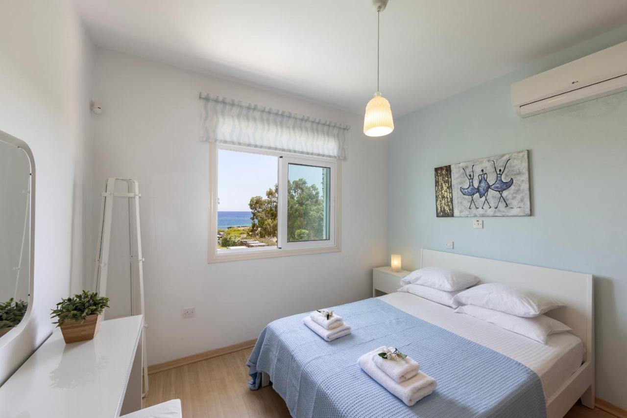 Protaras Sunrise Zen Seafront Villa Exterior photo