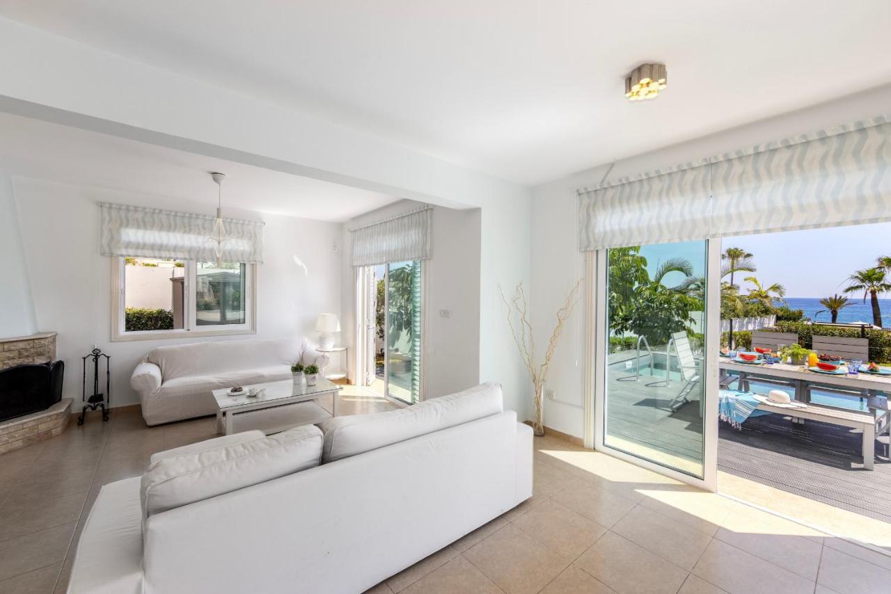 Protaras Sunrise Zen Seafront Villa Exterior photo