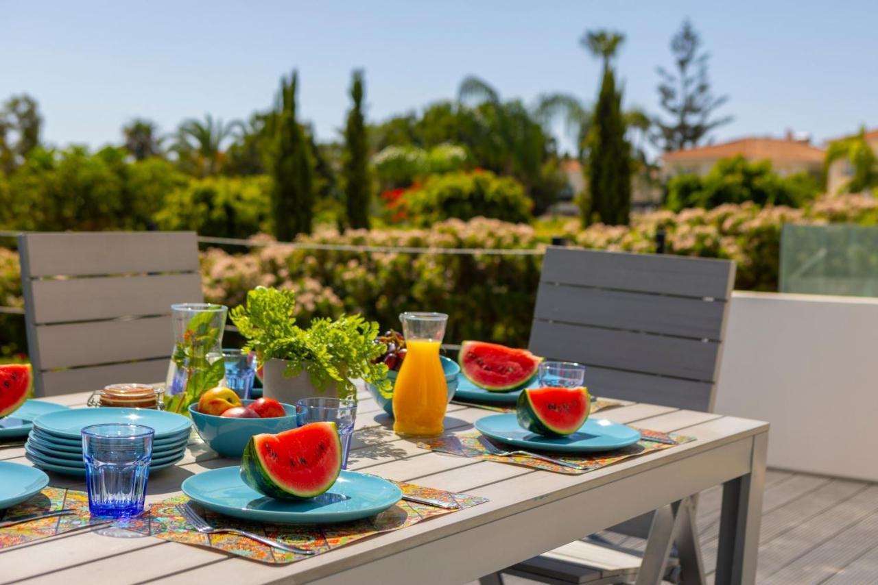 Protaras Sunrise Zen Seafront Villa Exterior photo